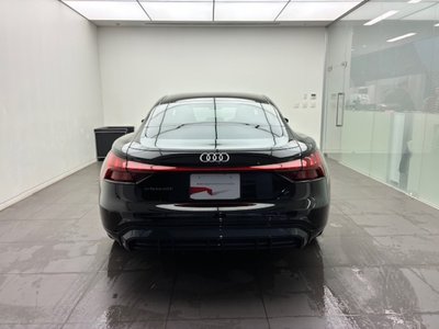 AUDI E-TRON GT QUATTRO - 9