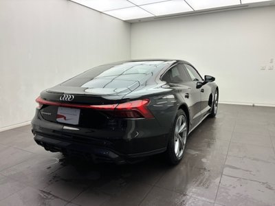 AUDI E-TRON GT QUATTRO - 10