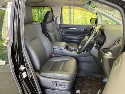 TOYOTA ALPHARD - 9