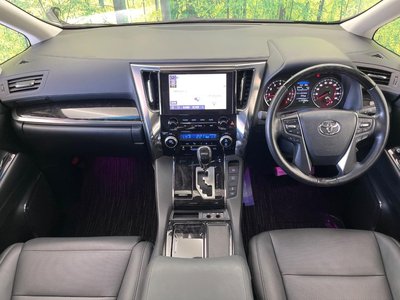 TOYOTA ALPHARD - 3