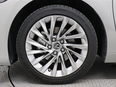 صورة مصغرة 22 لـ 2024 Lexus ES