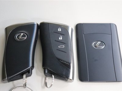 صورة مصغرة 39 لـ 2024 Lexus ES