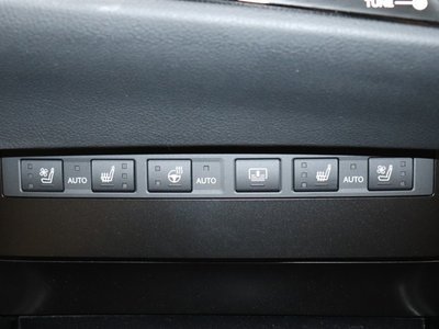 صورة مصغرة 36 لـ 2024 Lexus ES