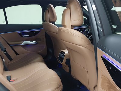 MERCEDES-BENZ E-CLASS - 10