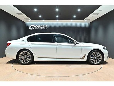 BMW 7 SERIES - 10