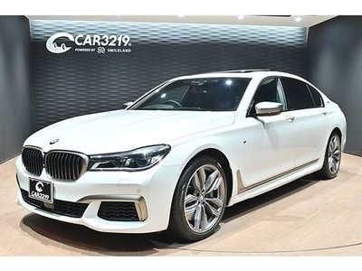 BMW 7 SERIES - 1