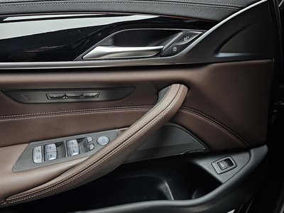 2023 BMW 5 SERIES — миниатюра 29