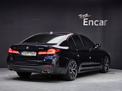 2023 BMW 5 SERIES 照片 4