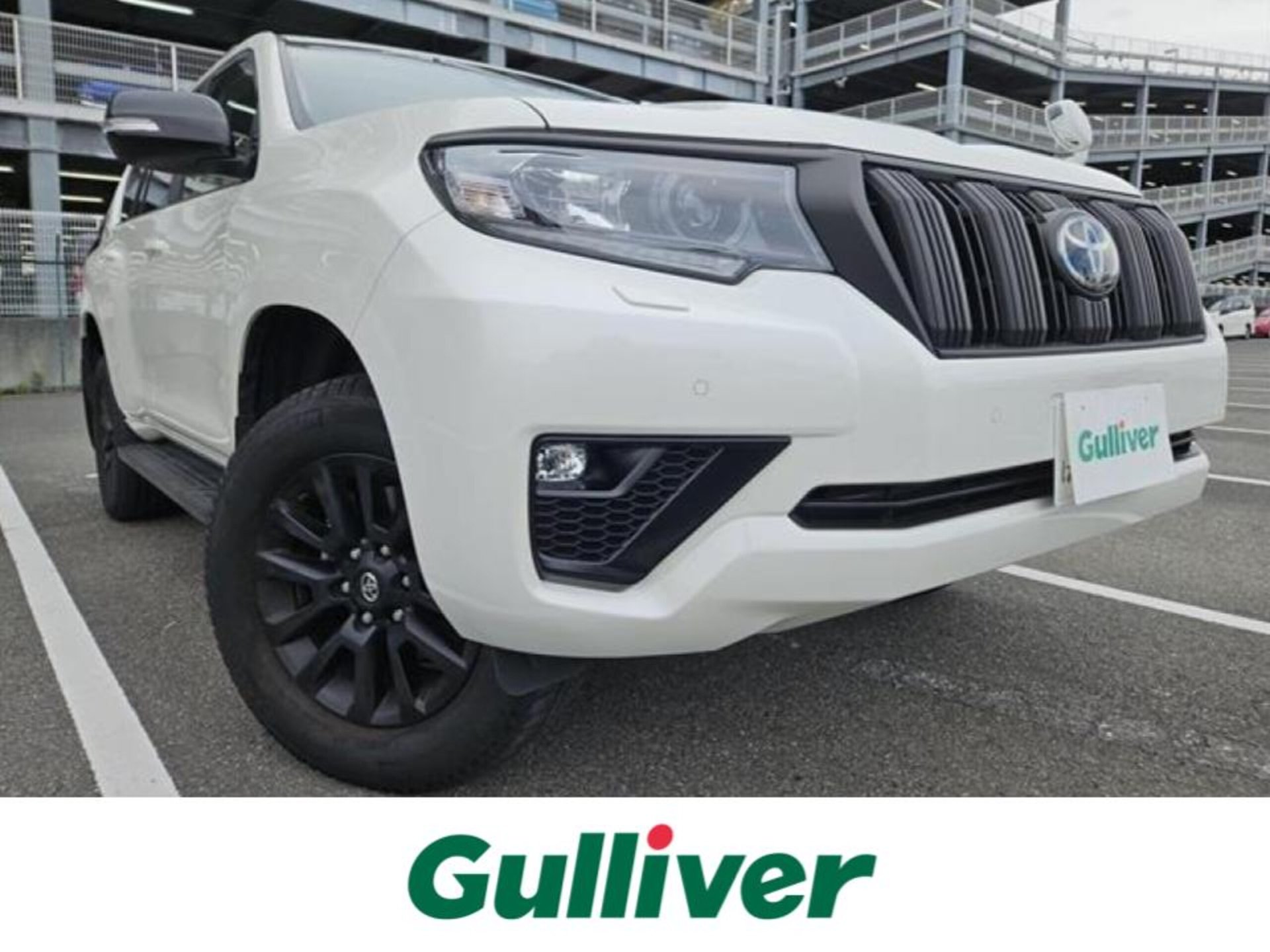 TOYOTA LAND CRUISER PRADO - View 1