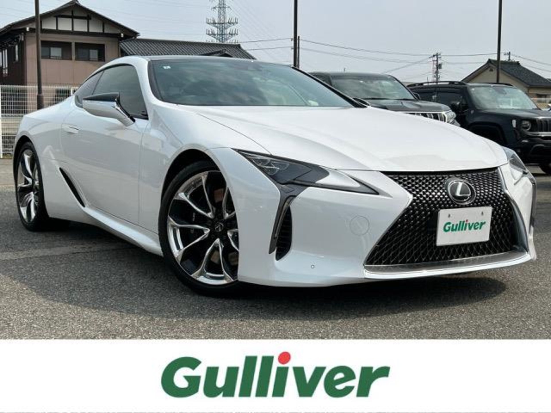 LEXUS LC - View 1