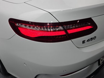 MERCEDES-BENZ E-CLASS - 10