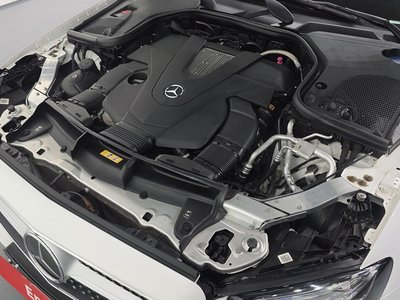 MERCEDES-BENZ E-CLASS - 7