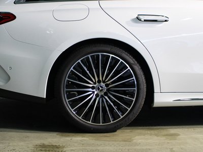 صورة مصغرة 48 لـ 2025 Mercedes-BENZ E-CLASS