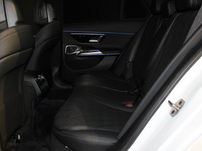صورة مصغرة 14 لـ 2025 Mercedes-BENZ E-CLASS