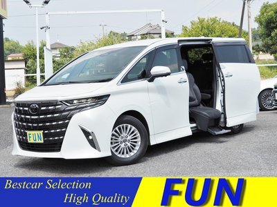 2023 Toyota ALPHARD — фото 1
