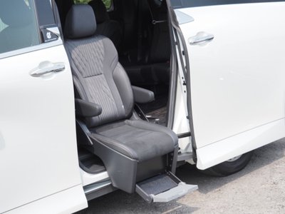 2023 Toyota ALPHARD — миниатюра 21