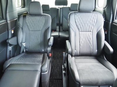 2023 Toyota ALPHARD — миниатюра 28