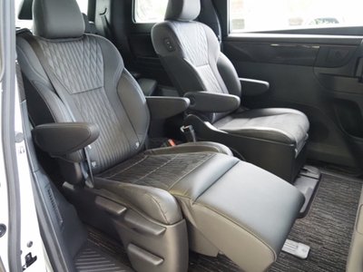 2023 Toyota ALPHARD — миниатюра 29