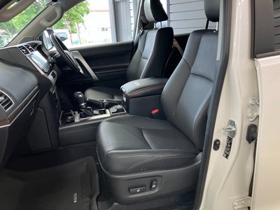 صورة مصغرة 44 لـ 2023 Toyota LAND CRUISER PRADO