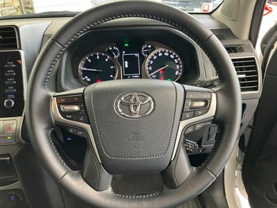 صورة مصغرة 20 لـ 2023 Toyota LAND CRUISER PRADO