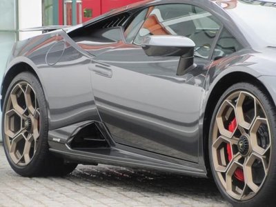 LAMBORGHINI HURACAN - 5