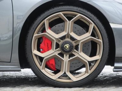 LAMBORGHINI HURACAN - 6