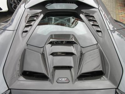 LAMBORGHINI HURACAN - 9