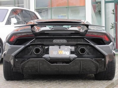 LAMBORGHINI HURACAN - 8