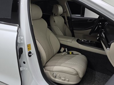 2023 Genesis G80 (RG3) — миниатюра 16
