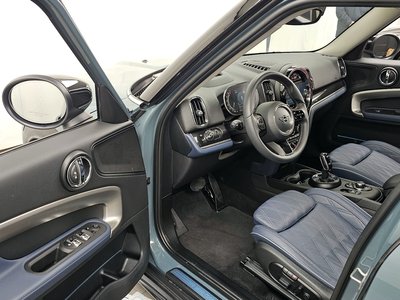 MINI COUNTRYMAN - 10