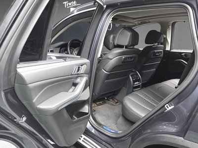 2022 BMW X5 thumbnail 16