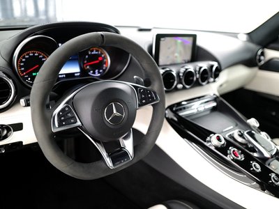 MERCEDES-BENZ GT AMG - 6