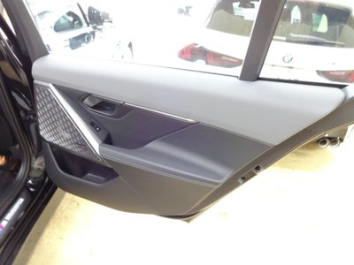 2025 BMW 5 SERIES 缩略图 27