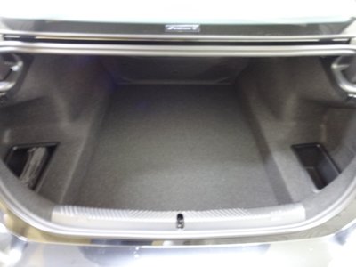 2025 BMW 5 SERIES 缩略图 23
