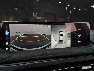 2021 Genesis GV70 — миниатюра 21