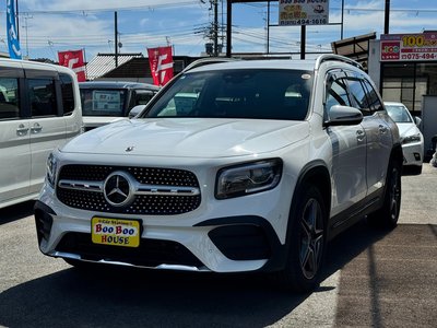MERCEDES-BENZ GLB