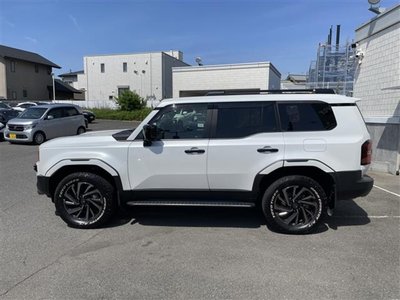 TOYOTA LAND CRUISER - 4