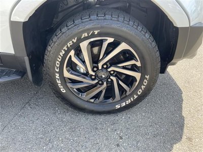 TOYOTA LAND CRUISER - 9