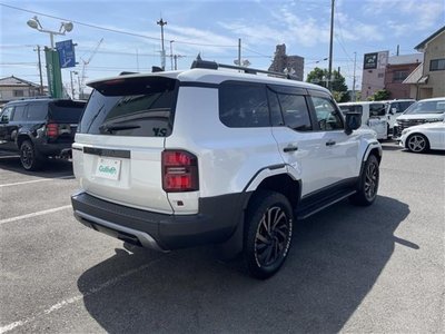 TOYOTA LAND CRUISER - 7