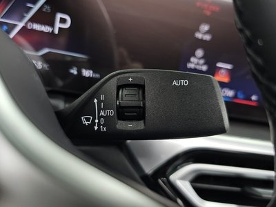 2024 BMW I4 — миниатюра 33