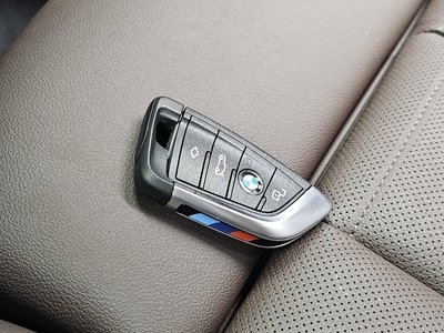 2024 BMW I4 — миниатюра 31