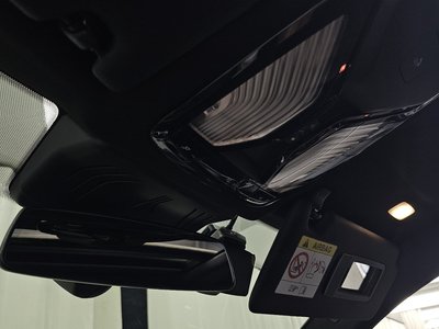 2024 BMW I4 — миниатюра 27