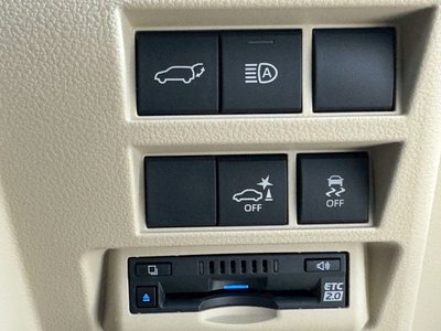 2024 Toyota LAND CRUISER 300 缩略图 62