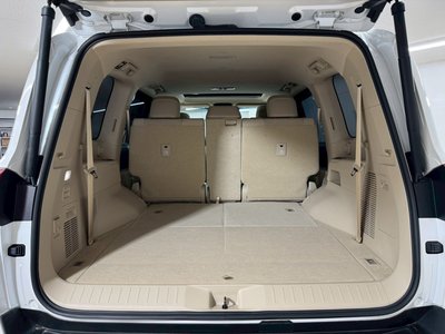 2024 Toyota LAND CRUISER 300 缩略图 38