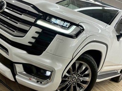 2024 Toyota LAND CRUISER 300 缩略图 13