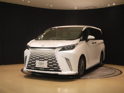 صورة 1 لـ 2023 Lexus LM