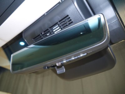 2023 Lexus LM — миниатюра 21