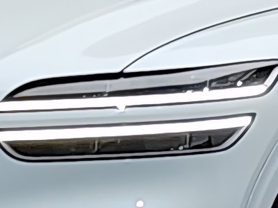 صورة 9 لـ 2021 Genesis GV70