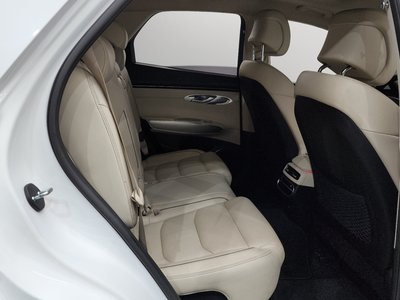 صورة مصغرة 18 لـ 2021 Genesis GV70