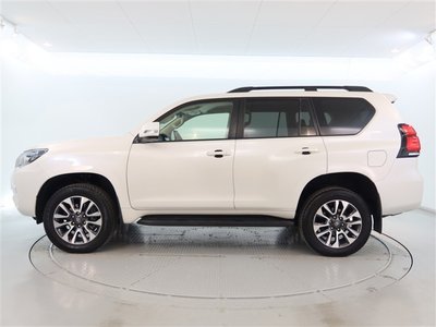 TOYOTA LAND CRUISER PRADO - 3